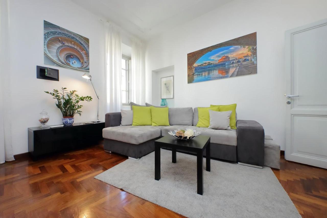 Luxury Apartment Vaticano-S'Peter Basilica - Netflix Wifi - Aircond Rome Exterior photo