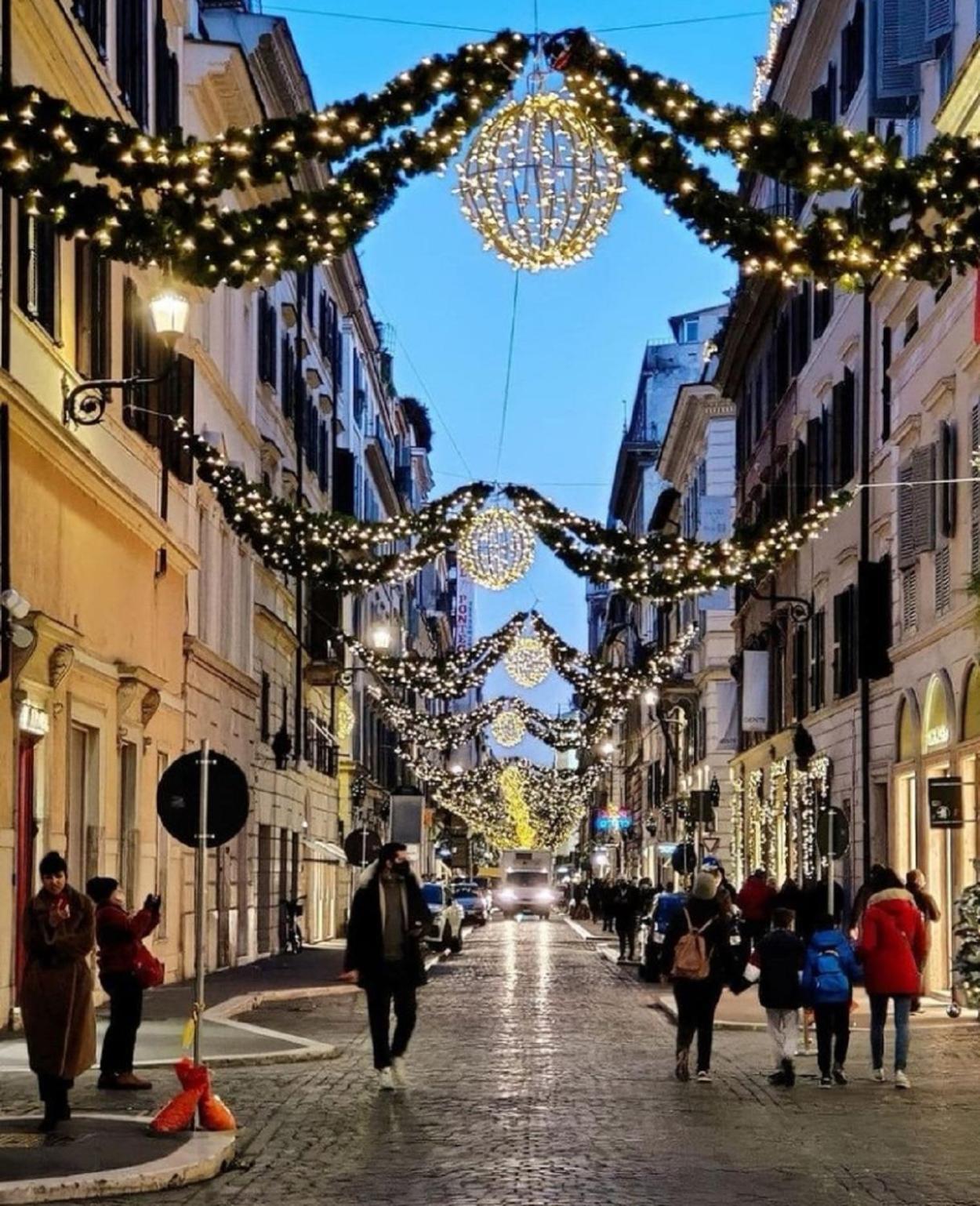Luxury Apartment Vaticano-S'Peter Basilica - Netflix Wifi - Aircond Rome Exterior photo