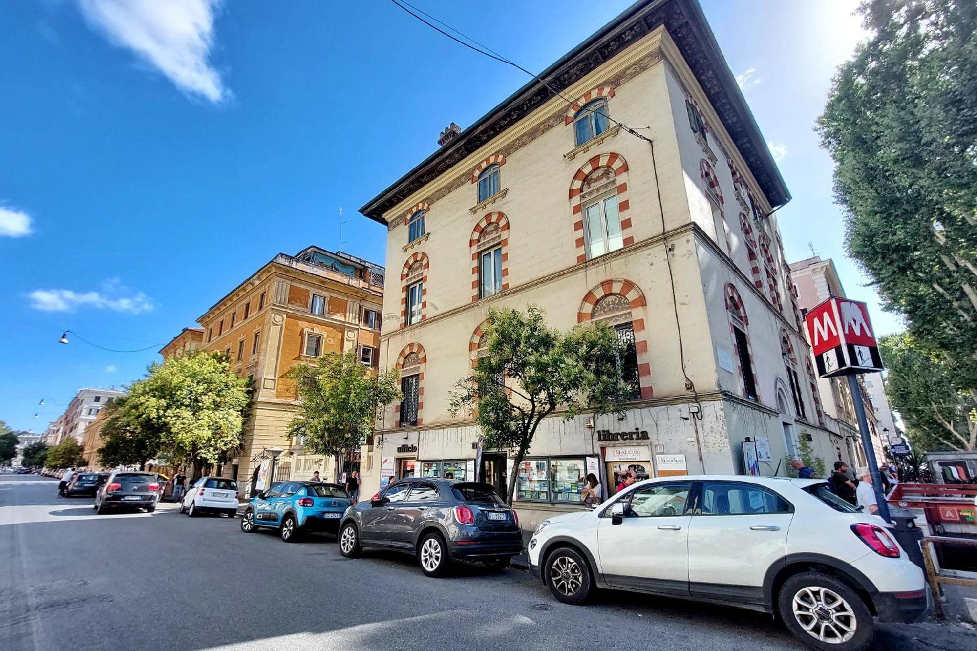 Luxury Apartment Vaticano-S'Peter Basilica - Netflix Wifi - Aircond Rome Exterior photo