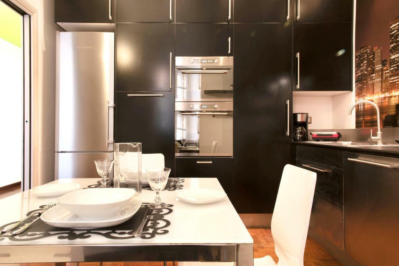 Luxury Apartment Vaticano-S'Peter Basilica - Netflix Wifi - Aircond Rome Exterior photo
