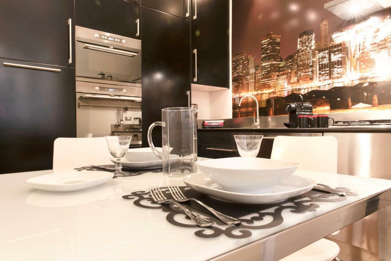 Luxury Apartment Vaticano-S'Peter Basilica - Netflix Wifi - Aircond Rome Exterior photo